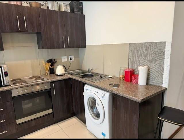 2 BEDROOM APARTMENT FOR SALE IN HAGLEY